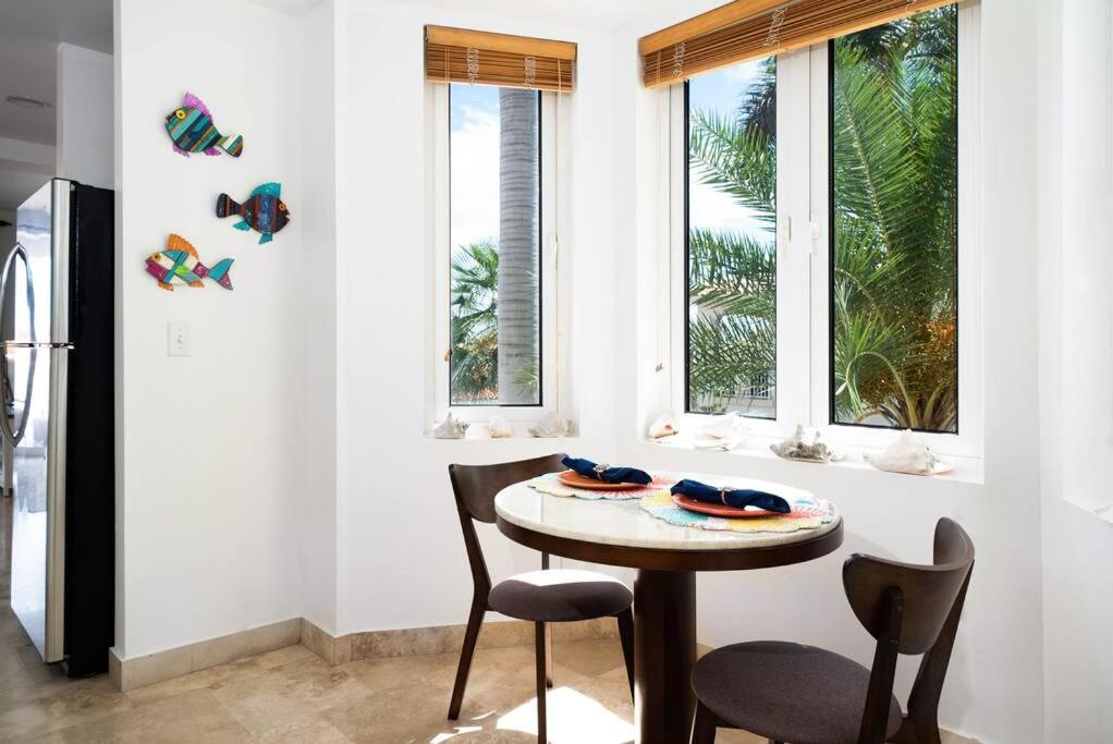 The Cottonwood House - Beach Villa Turtle Cove Exterior foto